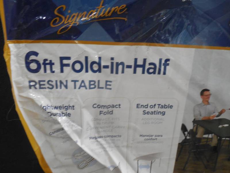 lot 39 image: Cosco 72-in x 29.6-in Indoor Only Rectangle Resin Black Folding Table