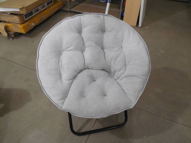 lot 73 image: folding out door chair