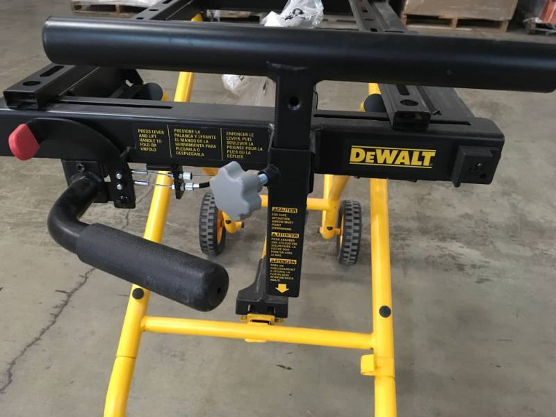 lot 2 image: DEWALT 32-12 in. x 60 in. Rolling Miter Saw Stand- good condition