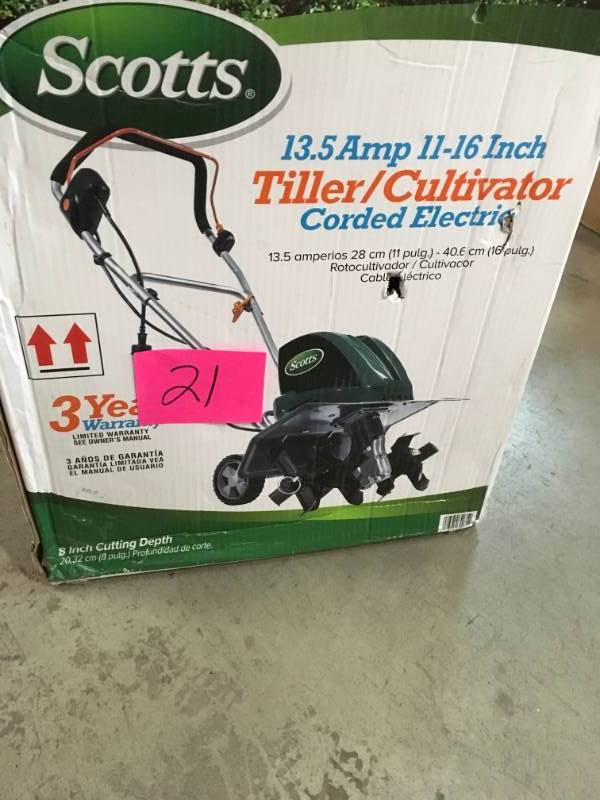 lot 21 image: Scotts 16 in. 13.5 Amp Corded Electric TillerCultivator- not used