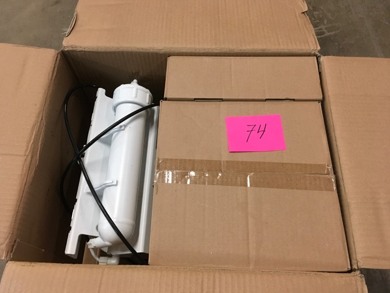lot 74 image: GE Under Sink Reverse Osmosis Water Filtration System- not used