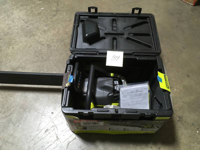lot 89 image: RYOBI 20 in. 50 cc 2-Cycle Gas Chainsaw with Heavy-Duty Case- good condition
