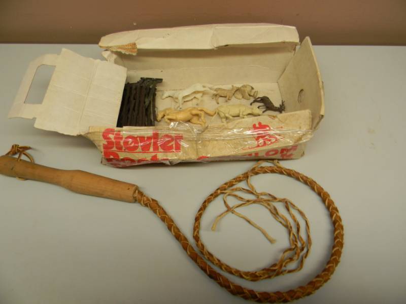 lot 22 image: VINTAGE PLASTIC FARM TOYS FIGURES & WOOD  LEATHER WHIP - SEE PICTURES
