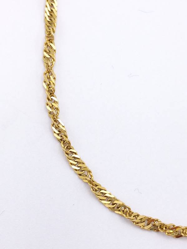 lot 22 image: 10k Yellow Gold Estate Chain Bracelet