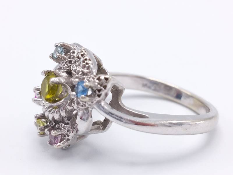 lot 29 image: Multi-Colored Gemstones Estate Ring in 10k White Gold