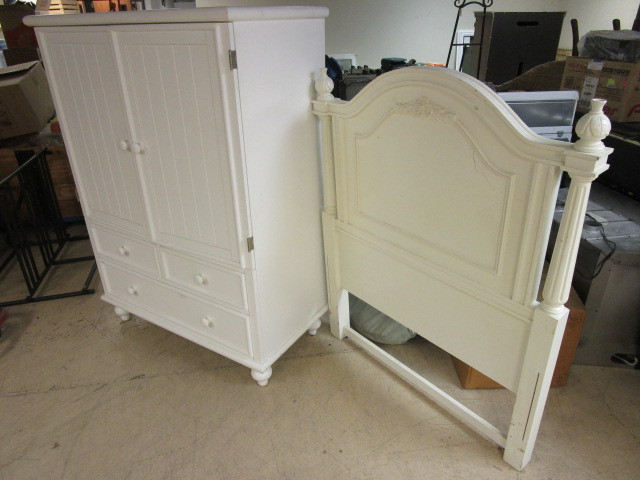 lot 301 image: DUAL USE WARDROBE ENTERTAINMENT CABINET AND DECORATIVE HEADBOARD