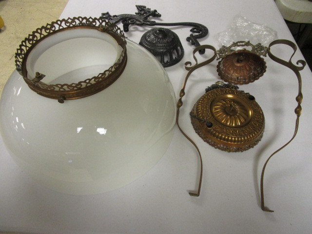 lot 325 image: BRASS CEILING LAMP AND WALL DECORATIONS