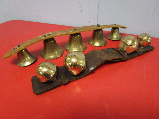 lot 358 image: VINTAGE SLEIGH BELLS, SOLID BRASS WITH LEATHER STRAPS