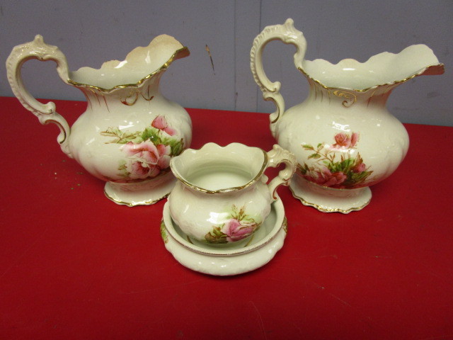 lot 377 image: VINTAGE HOMER LAUGHLIN PITCHER CHINAWARE SET