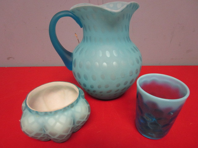 lot 402 image: VINTAGE DECORATIVE GLASS PITCHER, GLASS, DISH