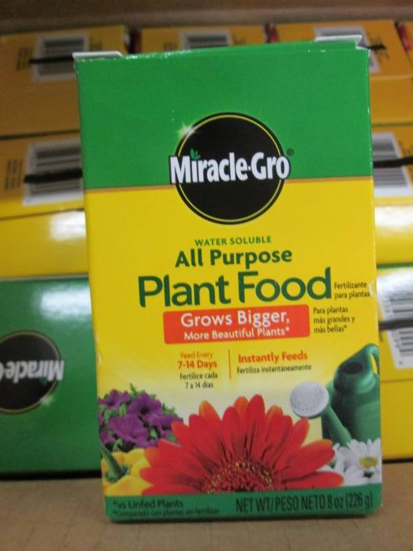 12- 8 oz Miracle Gro All Purpose Pl...