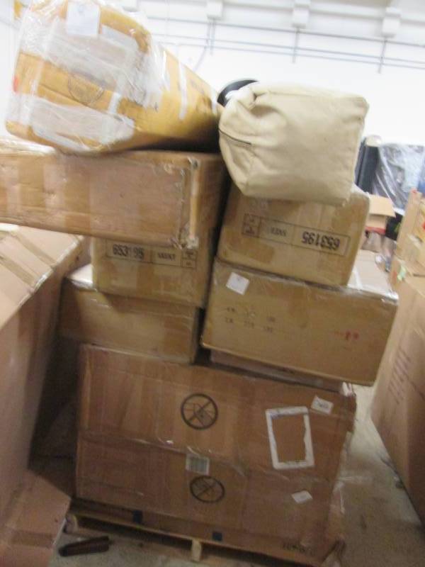 Pallet of Furniture Damaged or Mis...