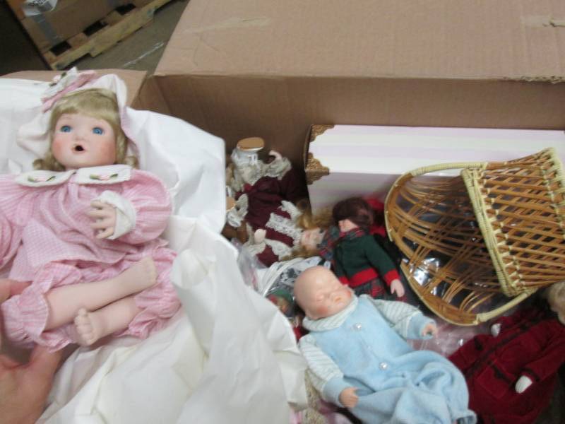 Box of Collectible Dolls & Accessor...