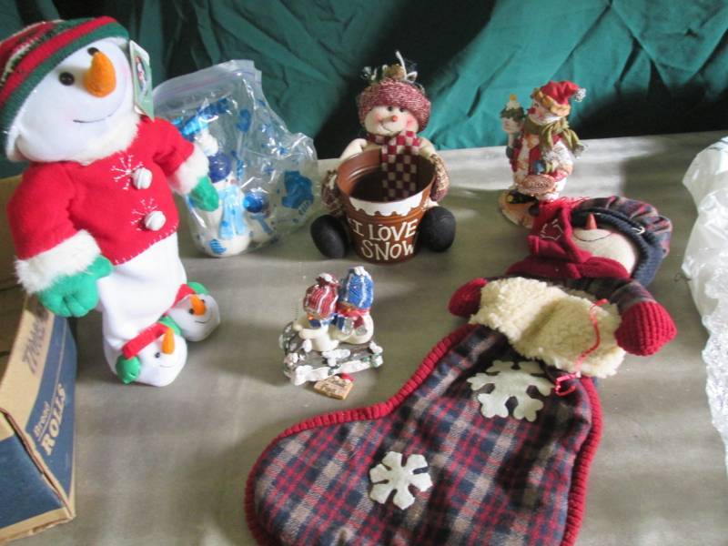 Assorted Snowmen Dcor...