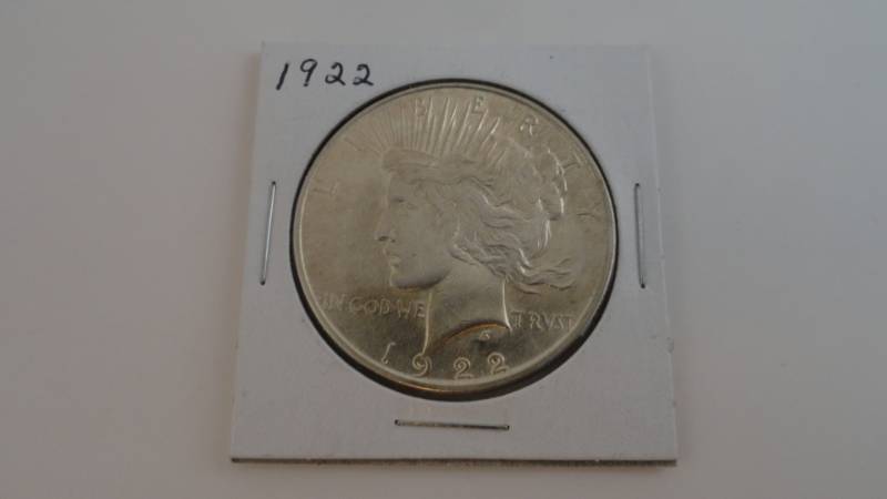 lot 1 image: 1922 Peace Silver Dollar