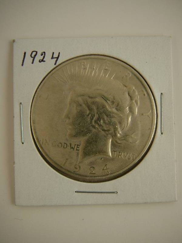 lot 46 image: 1924 Peace Silver Dollar
