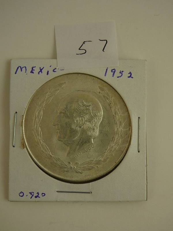lot 57 image: 1952 Mexicanos .720 Ley Peso 27 79g