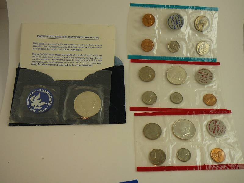 lot 82 image: 1969, 1968 Proof Set Denver & Philadelphia & 1971 Eisenhower Proof