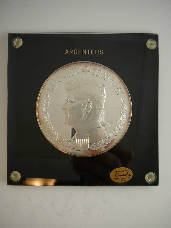 lot 107 image: Kennedy 22.X1.1963 29.V 1917 Pro Prosperitate Mundi Argenteus