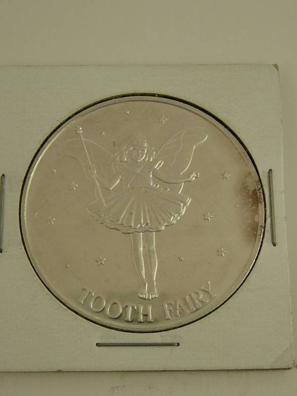 lot 136 image: .999 1 Troy Oz For Someone Special Tooth Fairy