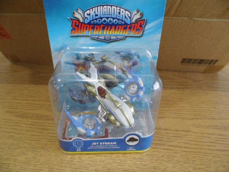 Case of 12 Skylander Figures