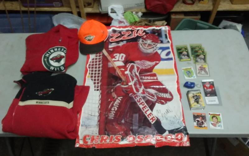 lot 18 image: Lot Of Hockey Collectibles