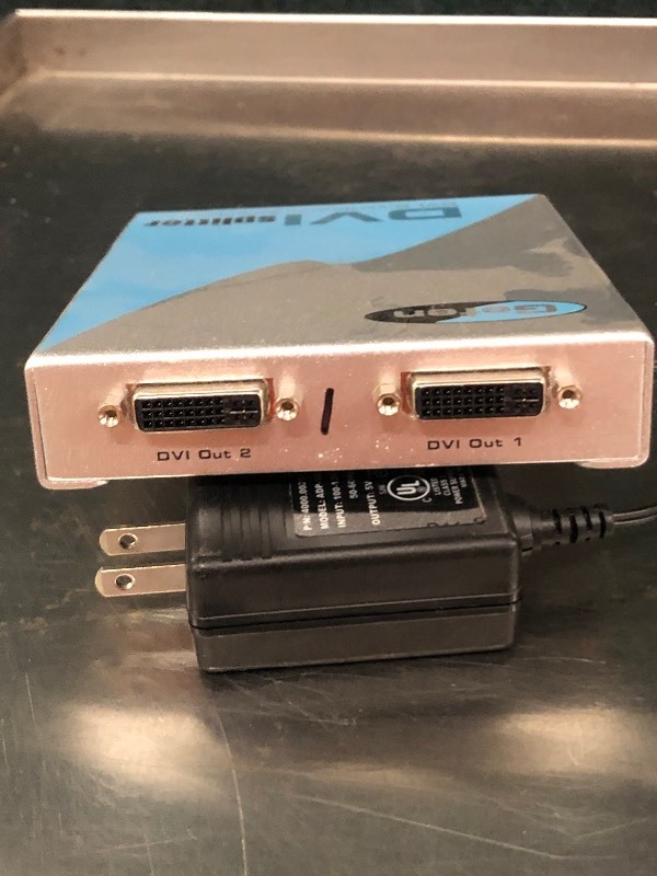 lot 6 image: Gefen DVI Splitter DVI Distribution Amp - Great Working Condition