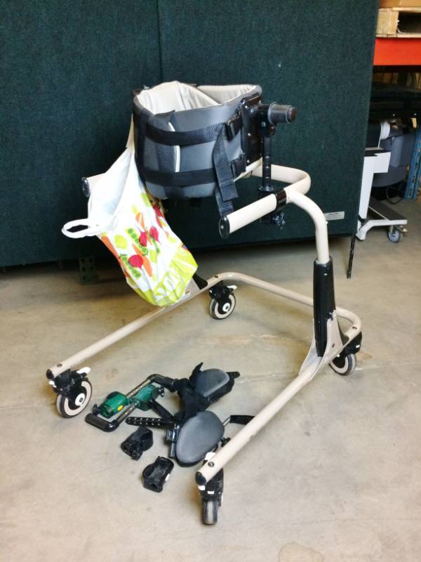 lot 1 image: MSRP $4500 Rifton Pacer K503 Older Child Adult Gait Trainer 200lbs Weight Capacity Plus Extras - Great Condition