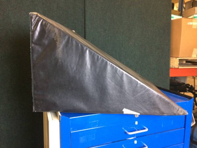 lot 32 image: AliMed Pelvic Positioning Wedge Helps Reduce Pelvic and Back Pain