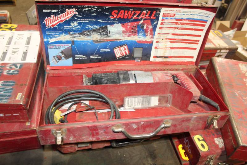 lot 108 image: Milwaukee Heavy Duty Sawzall with Case