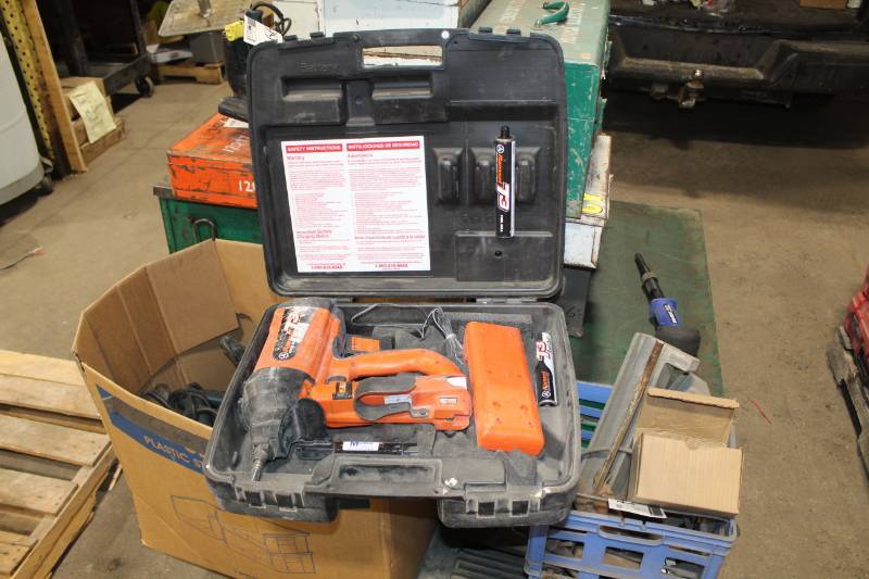 lot 78 image: Ramset T3 Cordless Fastener with Batteries, Charger, Case