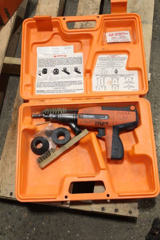 lot 81 image: Ramset D60 Fastener with Case, Accessories