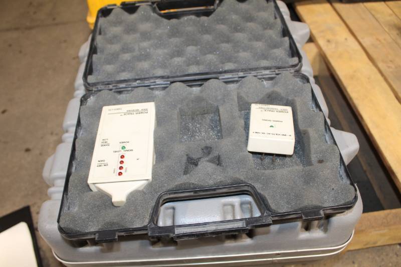 lot 180 image: Tasco LTD. Power Trace 300R Receiver  300T Transmitter with Case