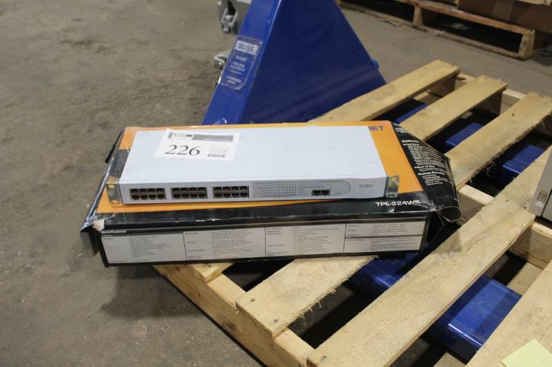 lot 226 image: Lot of (2) Rack-Mount 3Com Baseline 10100 Switch Plus Gigabit Super Stack 3 Switch 3C16475, Trendnet 24-Port 10100 Web Smart PoE Switch 224WS
