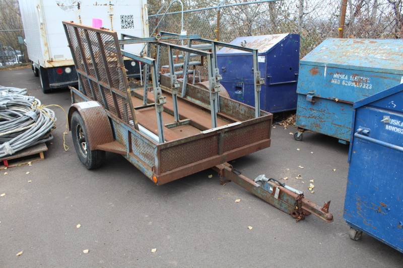 lot 14 image: Metal Bed Three Metal Side Single Axle Utility Trailer with Rear Ramp