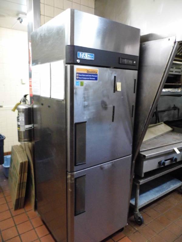 lot 20 image: M3 Turbo Air Fridge