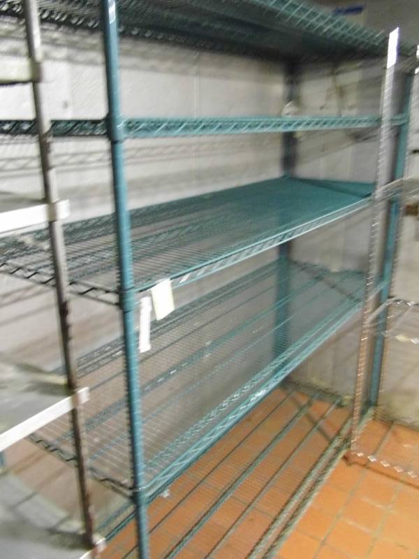 lot 36 image: Green Racking