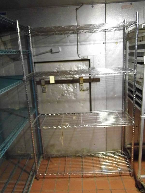lot 37 image: Metro Rack