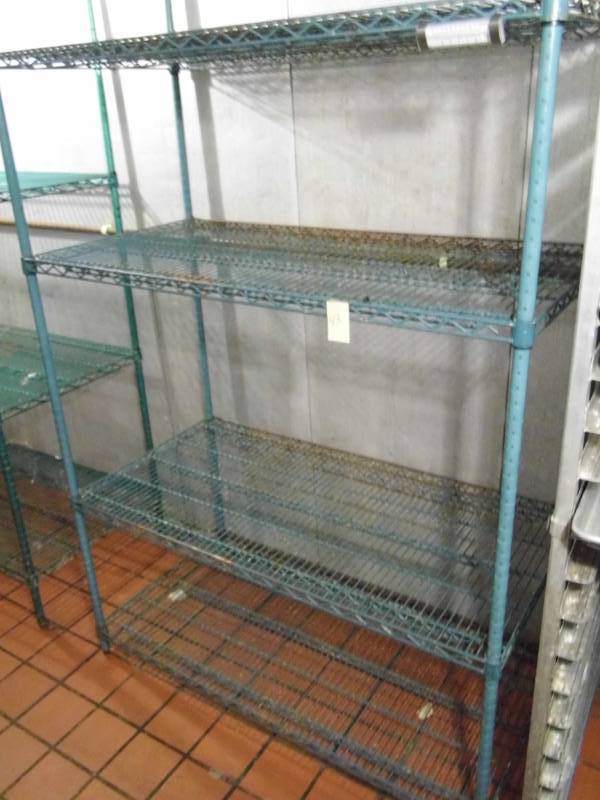 lot 43 image: Green Racking