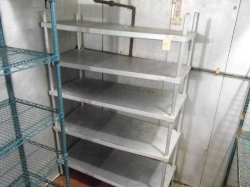 lot 46 image: Metal Rack