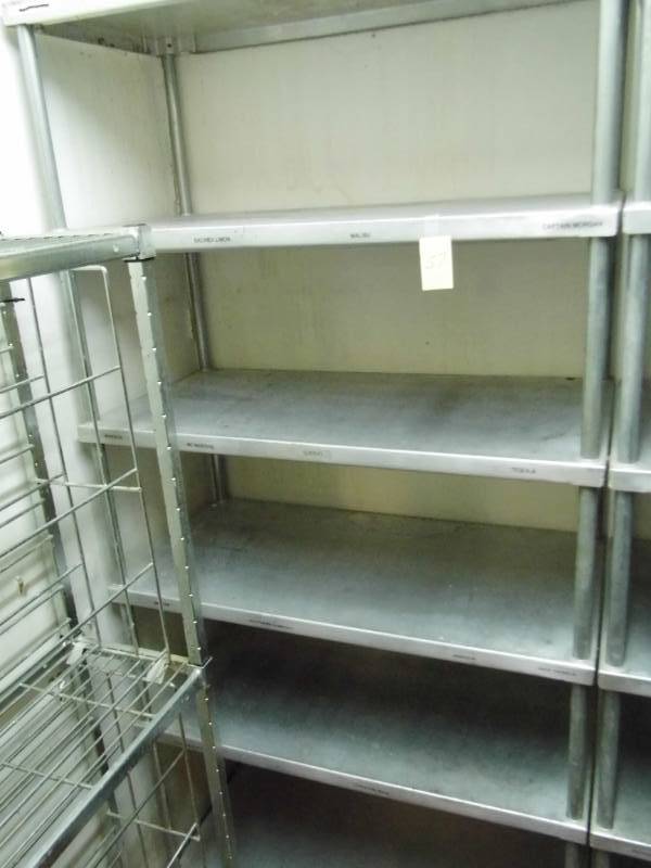 lot 57 image: Metal Rack