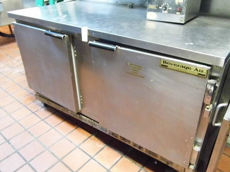 lot 107 image: Beverage Air Fridge