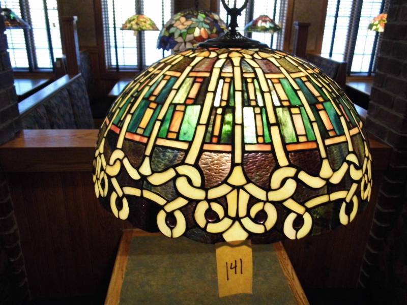 lot 141 image: Floral Hanging Lamp