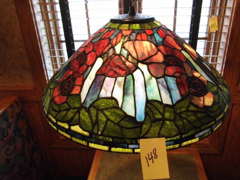 lot 148 image: Floral Hanging Lamp