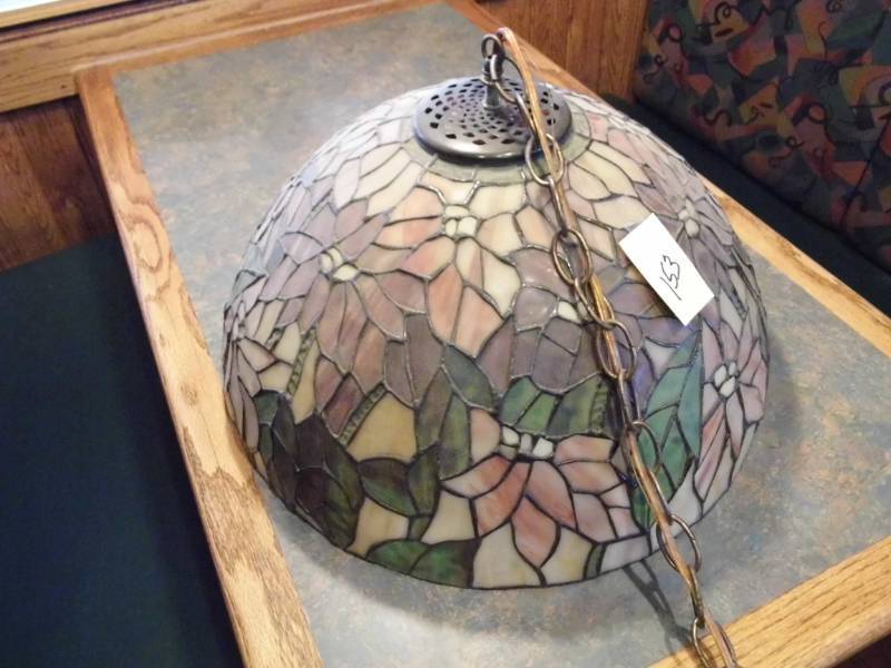 lot 153 image: Floral Hanging Lamp