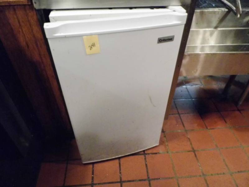 lot 241 image: Mini Fridge