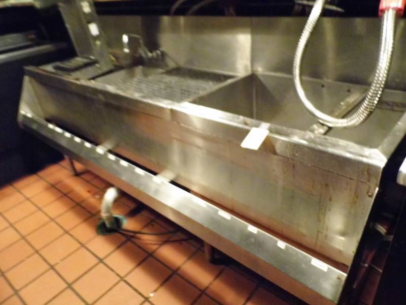lot 244 image: Stainless Steel Sink wRail