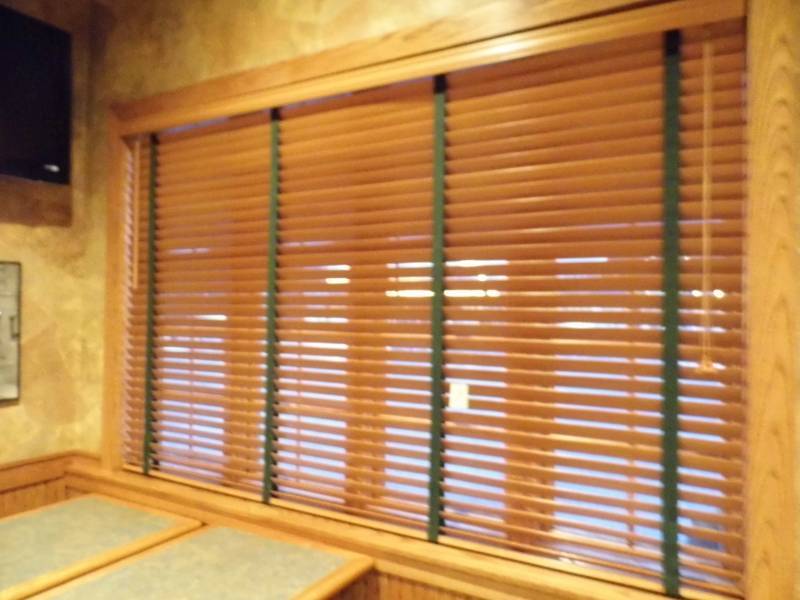lot 254 image: Wooden Blinds