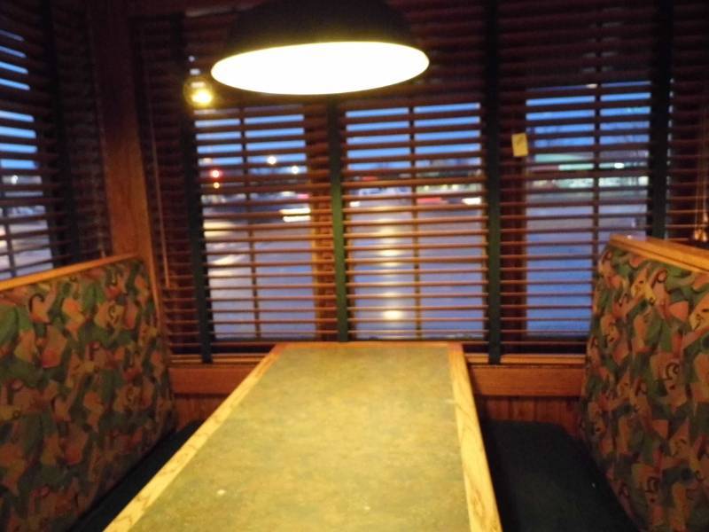lot 258 image: Wooden Blinds