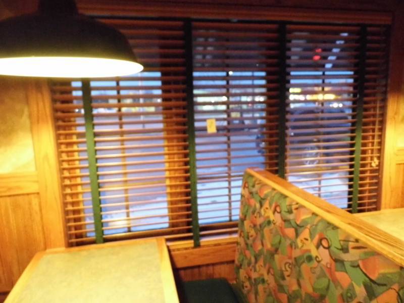 lot 259 image: Wooden Blinds